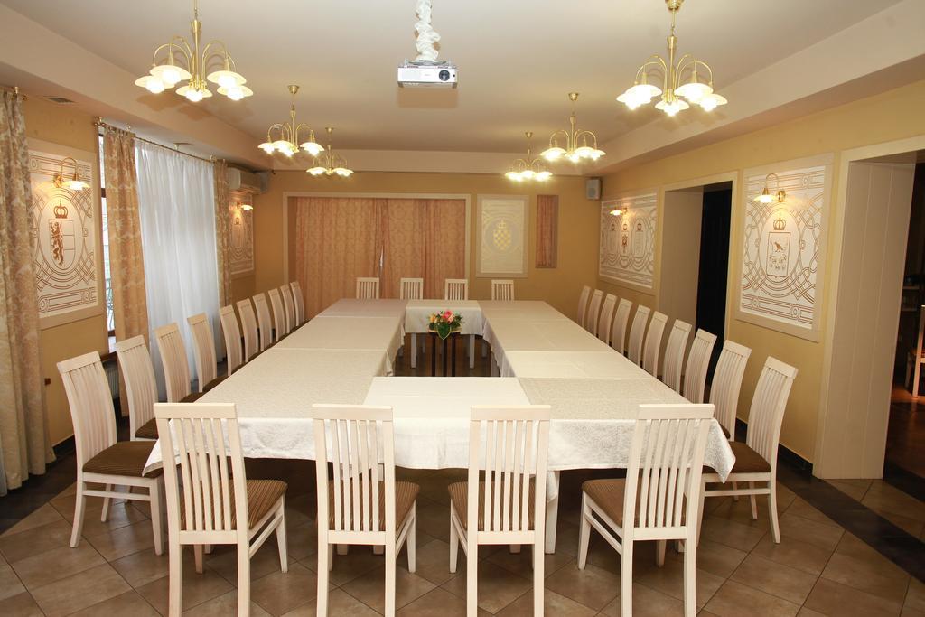 Fontush Boutique Hotel 이바노프란키우스크 외부 사진